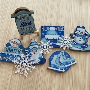 Winter‎ Table Top Decor